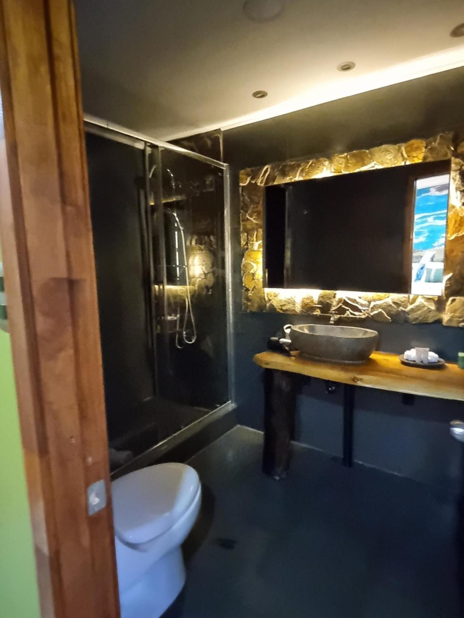 Hotel Boutique Tierra De Islas Chiloe Castro Ngoại thất bức ảnh